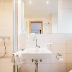 Goldener Engel Hotel *